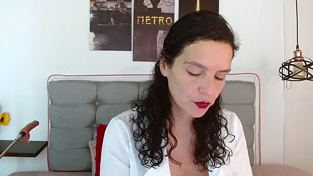 Andy Frei C online show from November 5, 2025, 8:23 pm