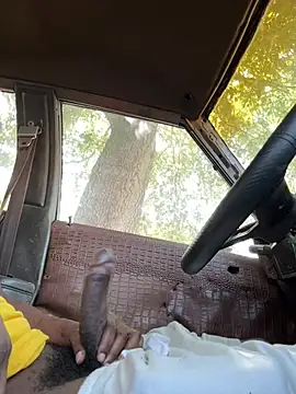 Hardguyy online show from April 15, 2026, 7:51 pm