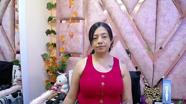 Snapshot of slut_anal_ chatting on October 24, 2025, 8:19 pm slut anal online show from October 24, 2025, 8:19 pm