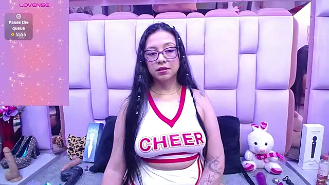 Snapshot of slut_anal_ chatting on November 11, 2025, 9:09 pm slut anal online show from November 11, 2025, 9:09 pm