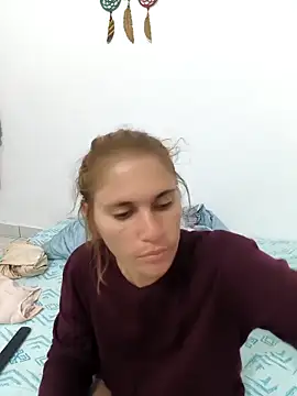 Scarlett-Leh online show from December 19, 2025, 10:01 pm