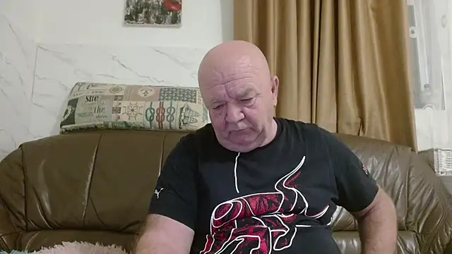 fullballs6 online show from January 7, 2026, 3:00 am