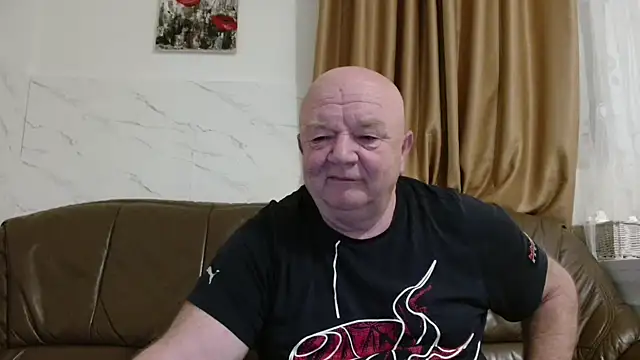 fullballs6 online show from March 16, 2026, 3:14 am