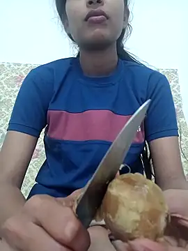 Snapshot of ks536191 chatting on March 10, 2025, 8:50 am ks536191 online show from March 10, 2025, 8:50 am