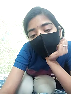 Snapshot of ks536191 chatting on March 10, 2025, 5:22 am ks536191 online show from March 10, 2025, 5:22 am