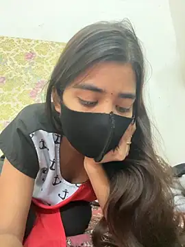 Snapshot of ks536191 chatting on November 11, 2025, 5:35 am ks536191 online show from November 11, 2025, 5:35 am