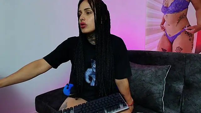 TinnaDawsom online show from February 11, 2025, 12:17 am