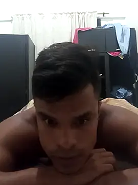 Snapshot of Derek_Lustfordx chatting on October 20, 2025, 1:29 am Derek Lustfordx online show from October 20, 2025, 1:29 am