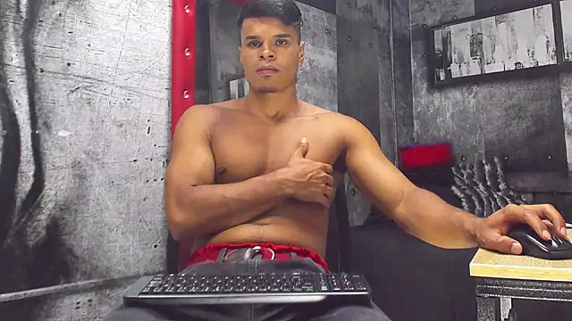 Snapshot of Derek_Lustfordx chatting on March 14, 2025, 11:12 am Derek Lustfordx online show from March 14, 2025, 11:12 am