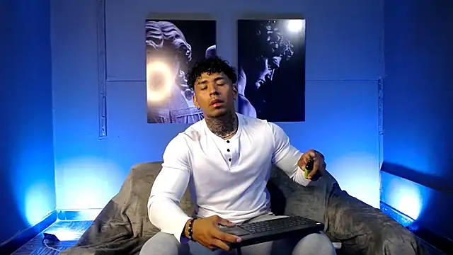 bradley smith online show from November 30, 2025, 6:30 pm