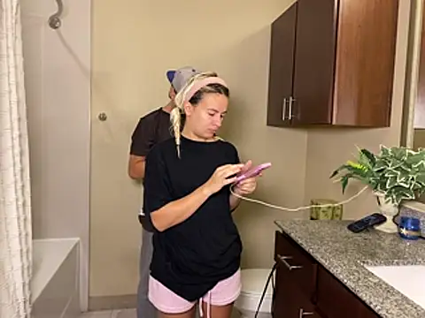 girlfriendmissy online show from March 15, 2026, 4:58 pm