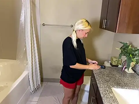 girlfriendmissy online show from May 9, 2026, 6:00 pm