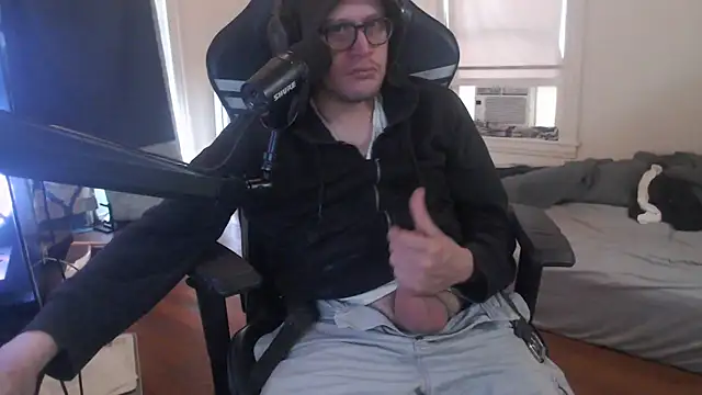 chicostick413 online show from September 15, 2025, 1:44 pm