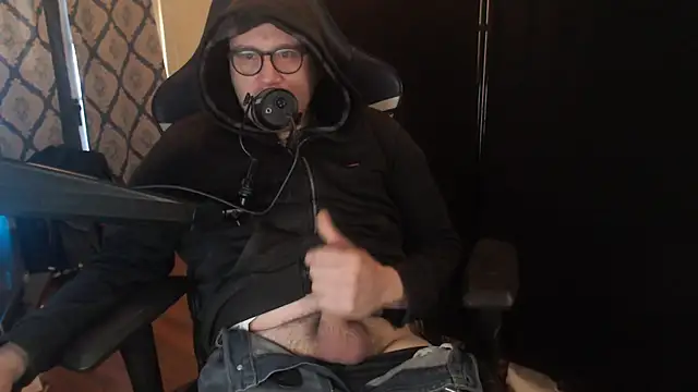 chicostick413 online show from February 5, 2026, 12:45 pm