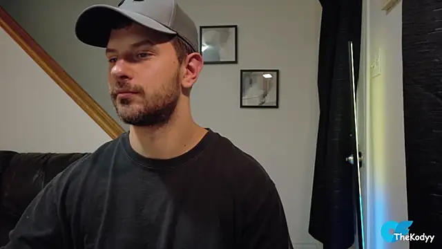 Snapshot of Thekodyy chatting on April 14, 2026, 9:14 am Thekodyy online show from April 14, 2026, 9:14 am