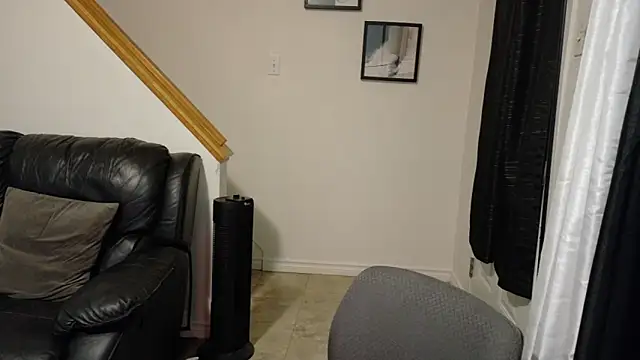 Snapshot of Thekodyy chatting on November 18, 2025, 10:40 am Thekodyy online show from November 18, 2025, 10:40 am