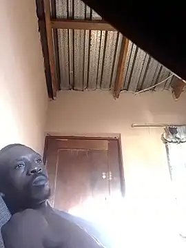 Snapshot of Eugenemtsiri chatting on April 2, 2026, 2:57 pm Eugenemtsiri online show from April 2, 2026, 2:57 pm