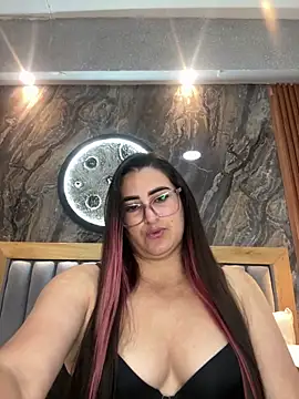 Snapshot of BellaPeers_ chatting on March 2, 2026, 11:50 am BellaPeers online show from March 2, 2026, 11:50 am