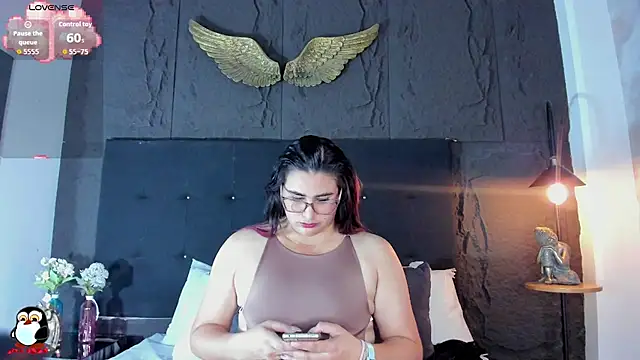 Snapshot of BellaPeers_ chatting on March 20, 2026, 12:17 pm BellaPeers online show from March 20, 2026, 12:17 pm