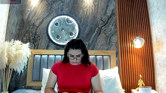 Snapshot of BellaPeers_ chatting on May 3, 2026, 11:47 am BellaPeers online show from May 3, 2026, 11:47 am