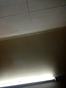 Shria107 online show from September 14, 2025, 9:15 pm