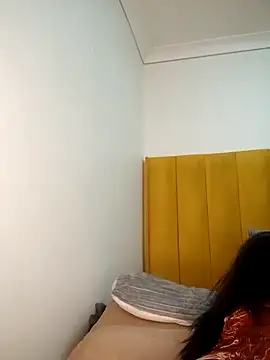 Shria107 online show from September 24, 2025, 10:59 pm