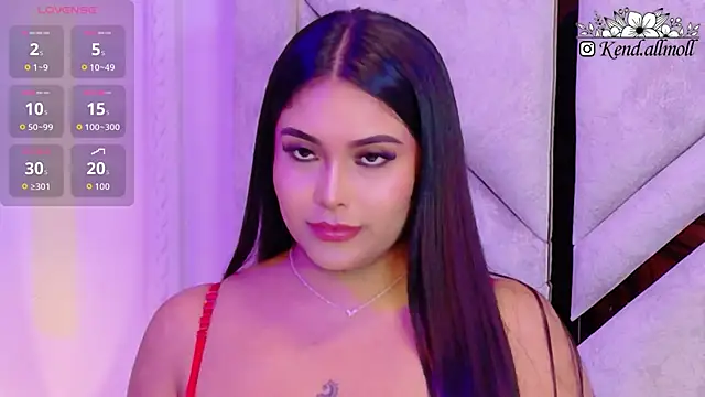 Kendall-Moll online show from November 8, 2025, 3:21 am