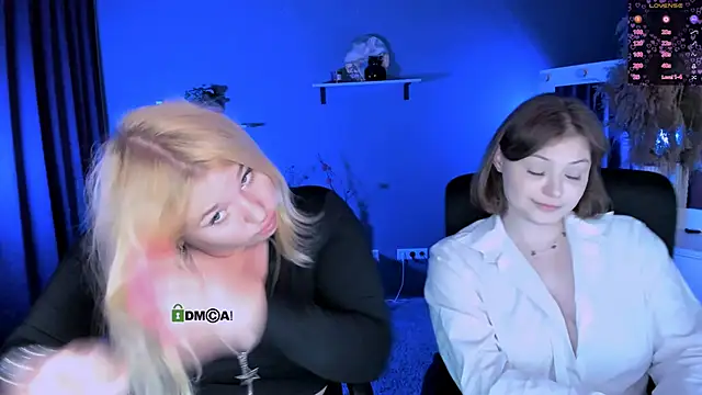 Snapshot of juli_kisss chatting on September 21, 2025, 6:57 pm juli kisss online show from September 21, 2025, 6:57 pm