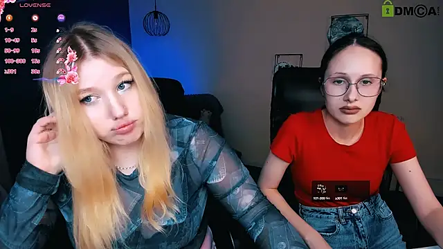 Snapshot of juli_kisss chatting on March 13, 2025, 5:00 am juli kisss online show from March 13, 2025, 5:00 am