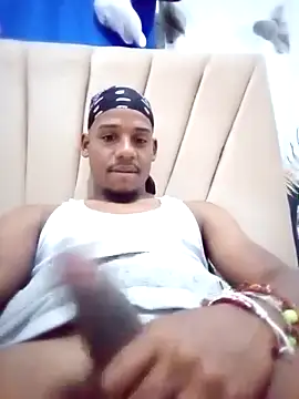 rectilianoblack online show from September 9, 2025, 1:16 am