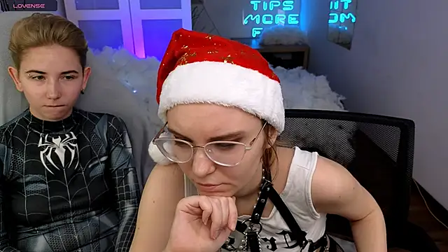 Snapshot of velvetvalkyries chatting on December 29, 2024, 2:00 pm velvetvalkyries online show from December 29, 2024, 2:00 pm
