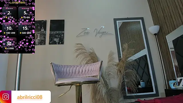 Snapshot of abril_ricci chatting on March 1, 2025, 3:43 am abril ricci online show from March 1, 2025, 3:43 am