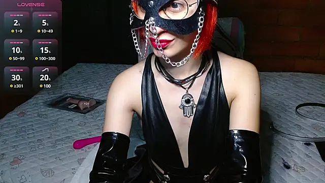 Persefonefire online show from March 17, 2025, 10:40 pm