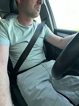 Snapshot of w12er chatting on April 27, 2026, 4:16 pm w12er online show from April 27, 2026, 4:16 pm