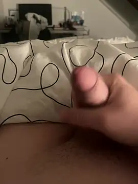 Snapshot of CroKita17 chatting on February 6, 2026, 11:56 pm CroKita17 online show from February 6, 2026, 11:56 pm