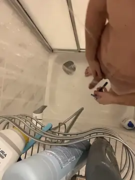 Snapshot of CroKita17 chatting on January 31, 2025, 10:31 pm CroKita17 online show from January 31, 2025, 10:31 pm