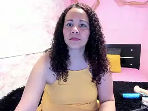 Snapshot of Brunette_sasha chatting on March 10, 2025, 12:49 pm Brunette sasha online show from March 10, 2025, 12:49 pm