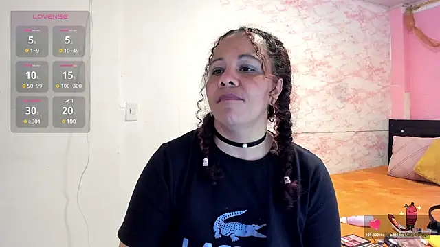 Snapshot of Brunette_sasha chatting on March 22, 2025, 12:39 am Brunette sasha online show from March 22, 2025, 12:39 am