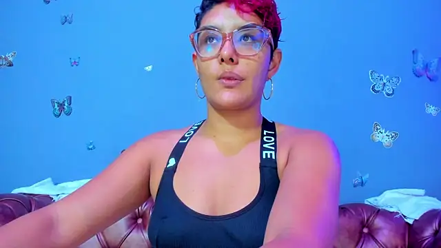 Snapshot of Kaira_mosse chatting on June 17, 2026, 12:04 pm Kaira mosse online show from June 17, 2026, 12:04 pm