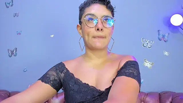 Kaira mosse online show from January 10, 2026, 12:00 pm