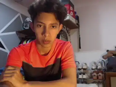 ferchitibellako online show from December 20, 2024, 3:58 am