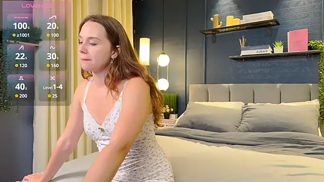 Julie Rhodes online show from September 14, 2025, 12:38 pm