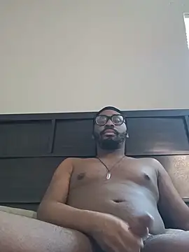 Hotcock100 online show from May 18, 2026, 6:01 pm