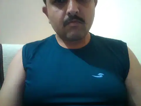 Snapshot of Akhil3290 chatting on April 8, 2026, 3:02 pm Akhil3290 online show from April 8, 2026, 3:02 pm