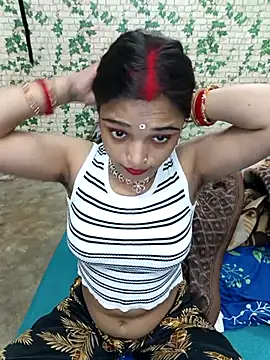 Snapshot of Dirty_couple_11 chatting on February 27, 2025, 9:18 am Dirty couple 11 online show from February 27, 2025, 9:18 am