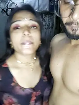 Snapshot of Dirty_couple_11 chatting on February 21, 2025, 4:26 pm Dirty couple 11 online show from February 21, 2025, 4:26 pm