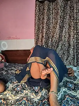 Shivani Mumbai85 online show from October 27, 2025, 5:25 pm