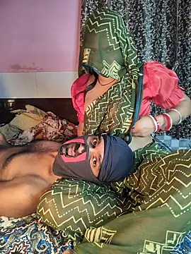 Shivani Mumbai85 online show from November 7, 2025, 5:39 pm