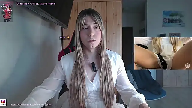 Snapshot of See_my_Boobs_ chatting on March 28, 2026, 3:46 pm See my Boobs online show from March 28, 2026, 3:46 pm