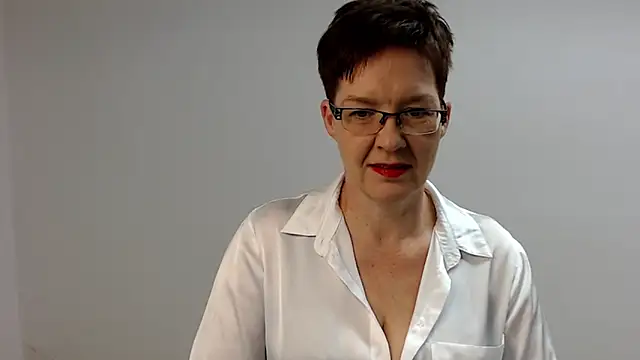 Sofie69Velvet online show from February 14, 2025, 3:47 pm